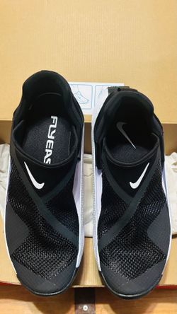 NEW Nike Go FlyEase – Women’s Size 9 (Men’s 7.5) – Black/White