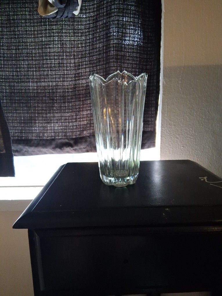 5.5" Crystal Glass Sweden Vase