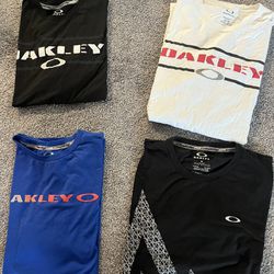 Oakley T-Shirt Lot