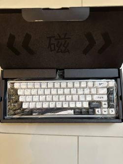 Brand New Polar 65 HE Magnetic computer RBG Keyboard