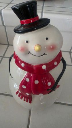 Kitchen dishware  free