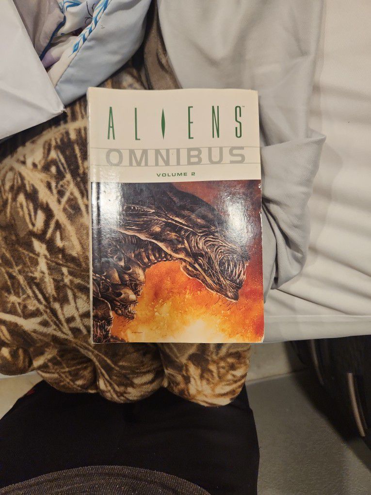 Aliens Book