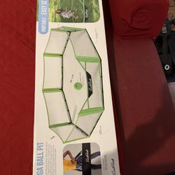 New Gaga Pitt 10 X 10 Portable Game Set Includes Ball