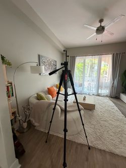 75 inch tripod