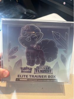 Silver Tempest ETB