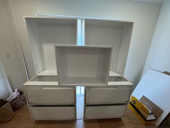 Open box Frameless Kitchen Cabinets – 5 Pieces