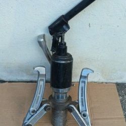 Hydraulic Gear Puller 10 Ton (Yes, It's Available )