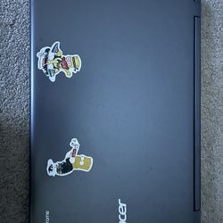 2015 Chromebook laptop don’t need it anymore comes with charger