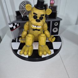 Golden Freddy Vinyl Statue 