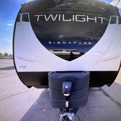 2021 TWILIGHT SIGNATURE 2400