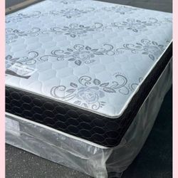 Queen size mattress/ Colchon