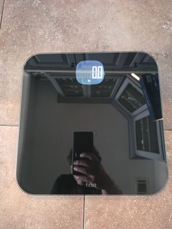 scale fitbit $25