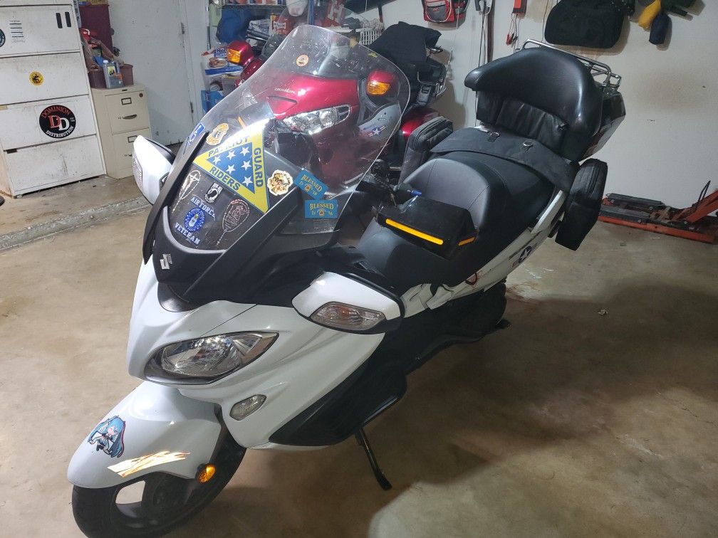 2013 Suzuki Burgman Scooter $3495