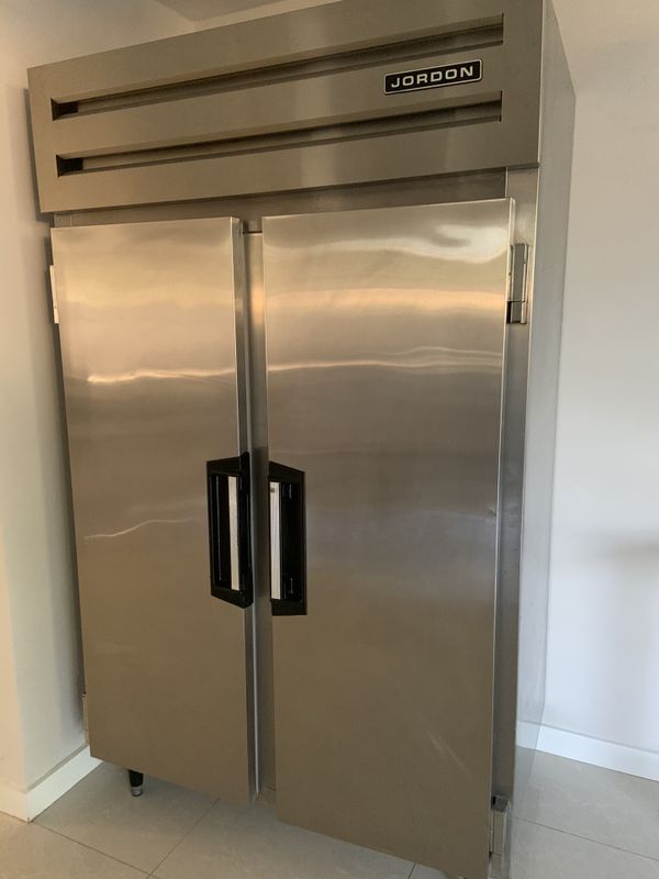 JORDAN STAINLESS STELL SOLID DOOR DUAL REACHin REFRIGERATOR/ COOLER