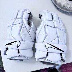 Nike Vapor Select Lacrosse Gloves – Size Medium – $15