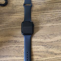 Apple Watch SE 44mm