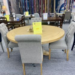 5 Pc Dinning Table Set $899