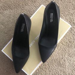 Michael Kors Zapatos Para Mujer Size 6 M Nuevos 