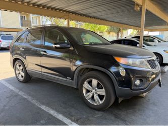 Reliable 2013 Kia Sorento – Ready to Drive! $4,000 OBO