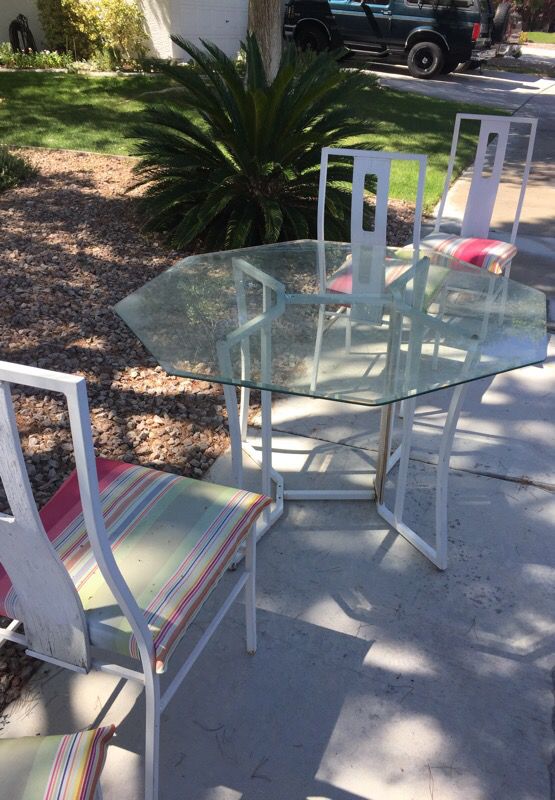 Patio Table Four Chairs For In, Patio Furniture Las Vegas Nv