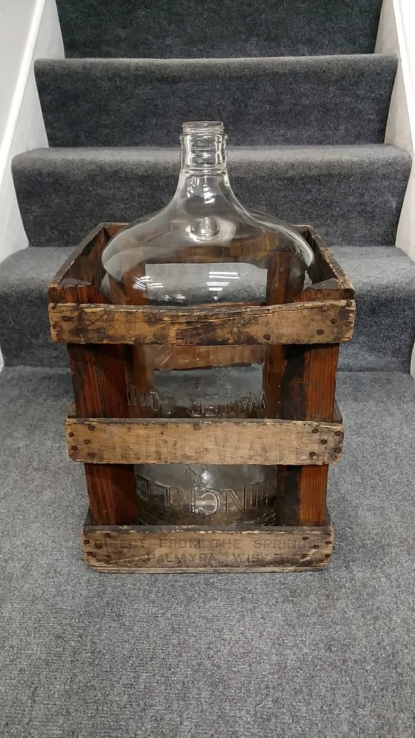 hinckley and schmidt glass bottles