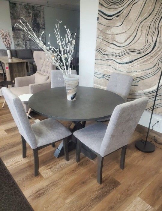 Modern 5-piece Round Dining Table, Upholstered Chairs
