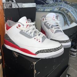 Jordan 3 Fire Reds