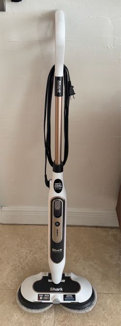Shark Steam & Scrub – Excellent Condition