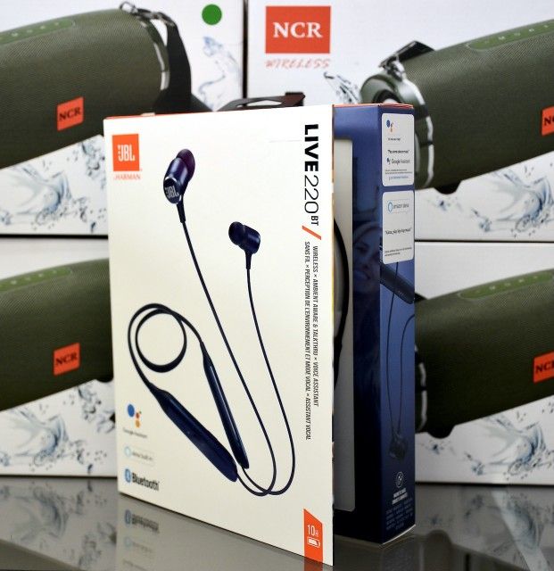 In-Ear NeckBand Wireless headphones ( JBL LIVE 220BT )