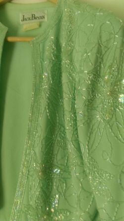 Ladies size 6 gorgeous beaded jacket mint green