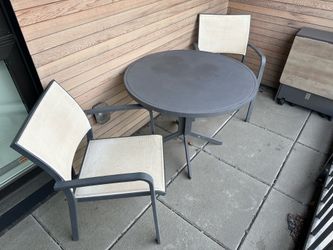 Crate and barrel patio set