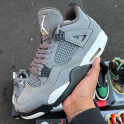 Jordan Retro 4 Cool Grey 