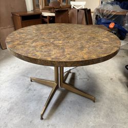 Mid-Century Round Dining Table – Formica Top, Brass Base (41.5” Diameter + 18” Leaf)