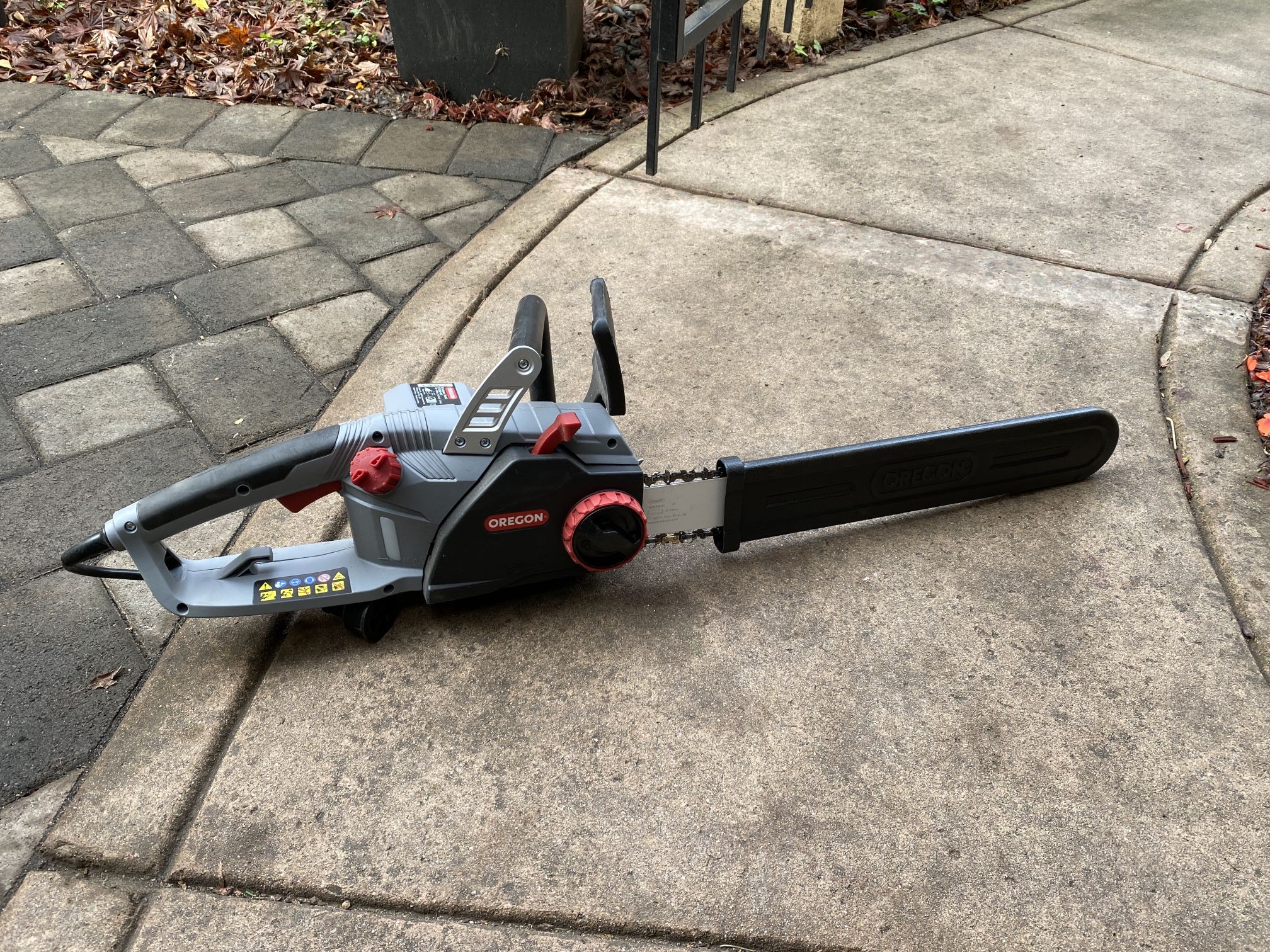 Corded Electrical Chainsaw for Sale in Mountain View, CA OfferUp