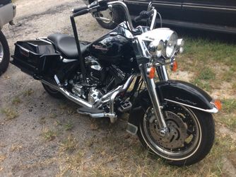 2006 road king flhri