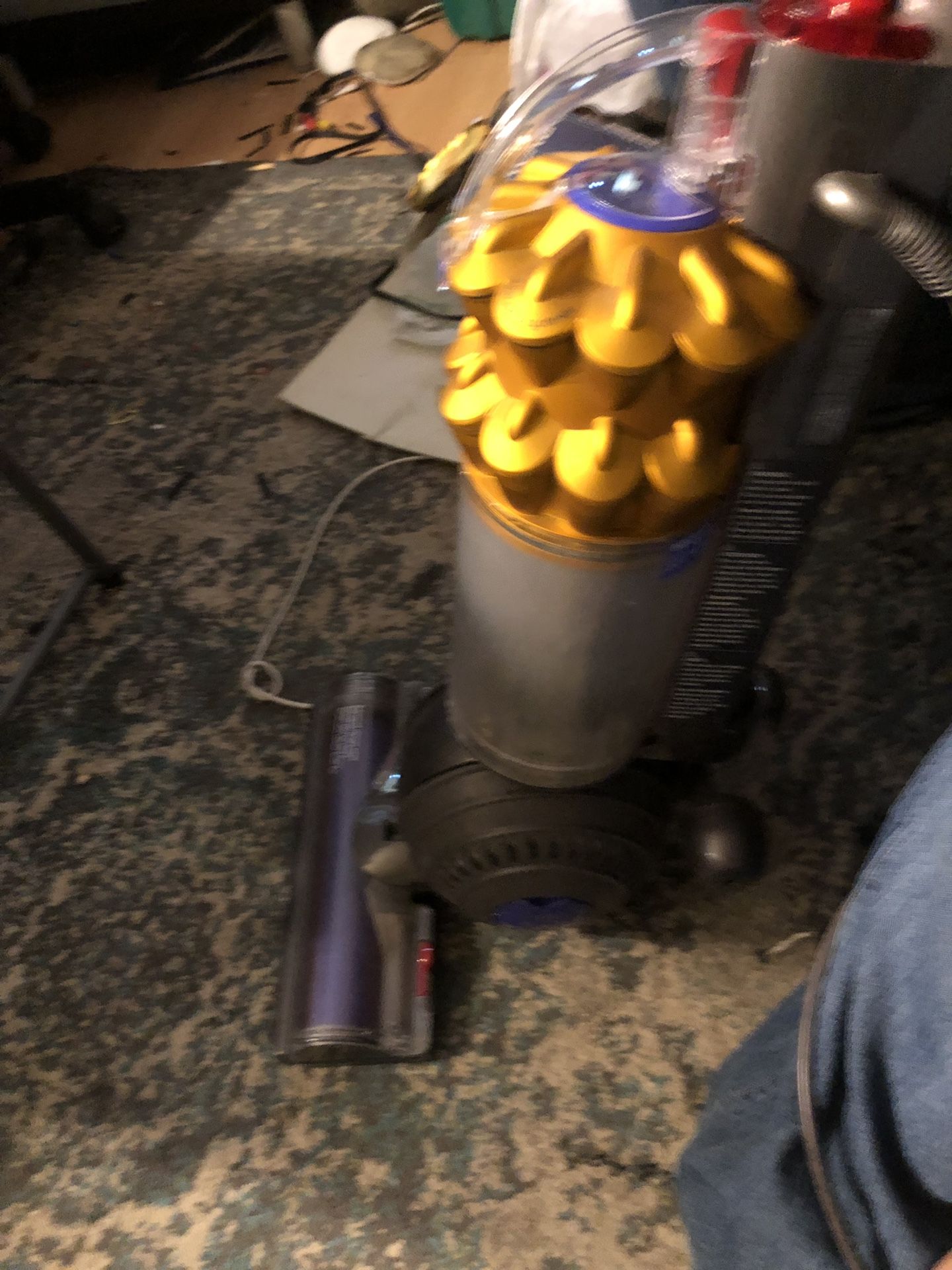 Dyson dc50 w/ attachments