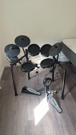Alesis Drum Kit DM7X Need Pickup ASAP