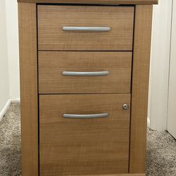 O’Sullivans Light Wood File Filing Cabinet with Lock/Key + 2 More Drawers 30 x 20 x 21 inches