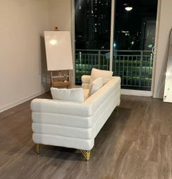 Sherpa  sofa 79”