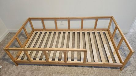 Toddler twin size bed frame, wood