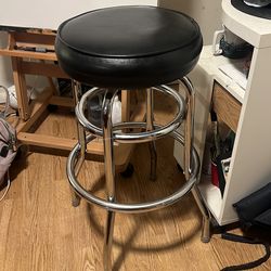 Swivel Stool