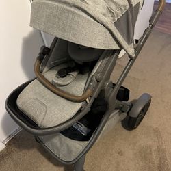 Nuna Stroller Only Used For 1 Month