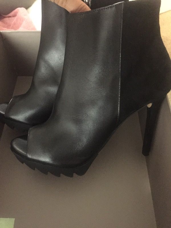 Bcbg boot peep toe goat leather black! Size 8.5