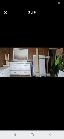 Ashley Furniture, Altyra Queen Bedroom Set