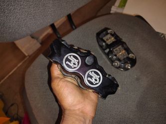 Harley Davidson Performance Break Calipers and motorcycle PARTS+Fenders