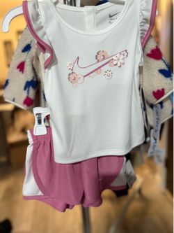 NEW Nike Dri-FIT 2-Piece Baby Girl Set 18M