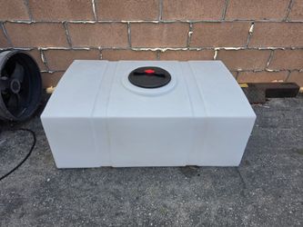 60 Gallon Low Profile Poly Water Tank - Mobile Detailing / Pressure Washing