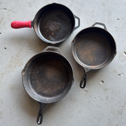 Lodge Cast Iron Skillet Set of 3
