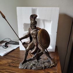 Persian statue 
