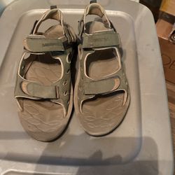 Men Sandals Size 13/ Sandalias De Hombre Size 13